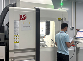 东莞市润联 模具加工